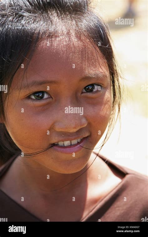 Young Girl Phumi Kouk Pouth Puok Siem Reap Cambodia Stock Photo Alamy