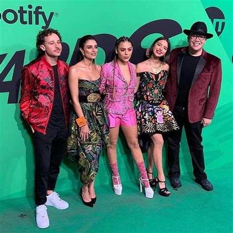 Los Looks Que Más Dieron De Qué Hablar En Los Spotify Awards Cultura Colectiva