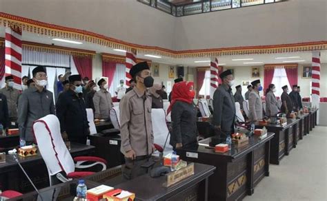 DPRD Gelar Sidang Paripurna Perdana Tahun 2022 Tetapkan Susunan