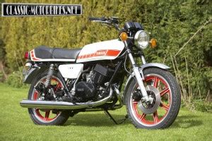 Yamaha RD400F Restoration Classic Motorbikes