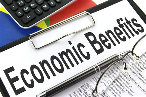 Economic Benefits Free Of Charge Creative Commons Clipboard Image