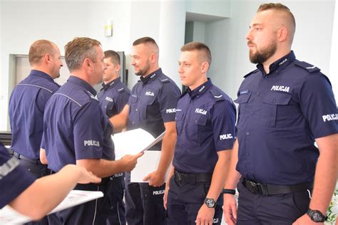 AWANSE I WYRÓŻNIENIA W ODDZIALE PREWENCJI POLICJI W SZCZECINIE