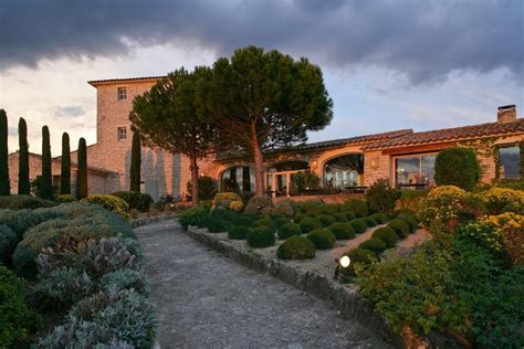 Hotel Domaine De Capelongue In Bonnieux Hotel De