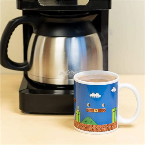 Cană Paladone Super Mario Heat Change Mug Paladone pe enter online