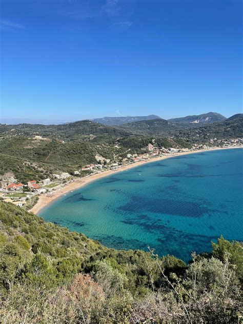 Riviera Albanesa y Corfu Playas relax y cultura en 8 días