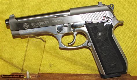 Taurus Pt92 Afs