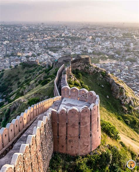 Majestic Nahagarh Fort, Jaipur - roadtripsandtravel