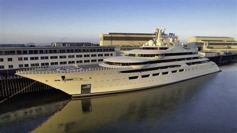 In Video M Mega Yacht Dilbar Docked At Lurssen Laptrinhx News