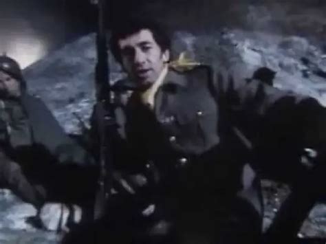 Jona Lewie Stop The Cavalry