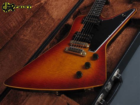 1982 Gibson Explorer E2 Cmt Sunburst Guitarpoint