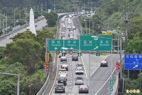 提早出遊、掃墓！國5估明0900湧現車流 國道3地雷路段曝光 生活 自由時報電子報