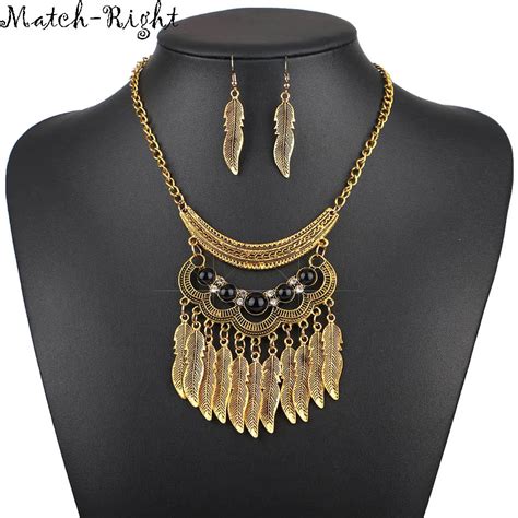 Match Right Women Necklace Feather Statement Necklaces Pendants Vintage