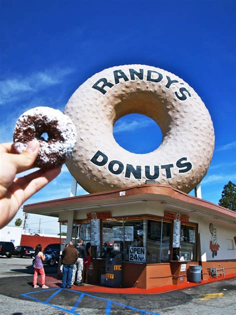 Breakfast with Iron Man at Randy’s Donuts – The Unvegan