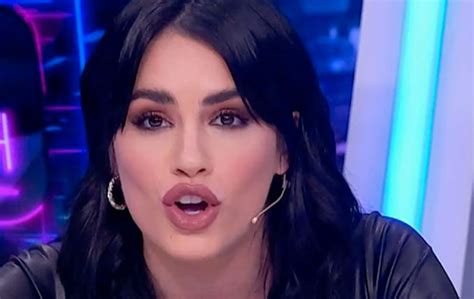 El Extraño Mensaje De Lali Espósito Que Causó Confusión Entre Sus Seguidores Revista Paparazzi