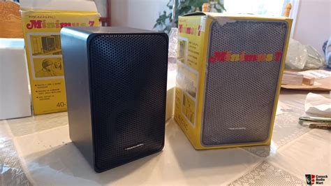 Realistic Minimus 7 Speakers Photo #4809286 - US Audio Mart