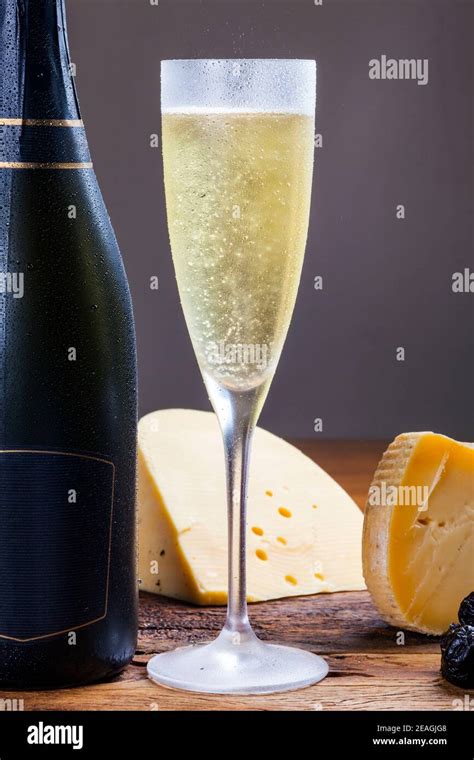 Cheese Board Champagne Hi Res Stock Photography And Images Alamy