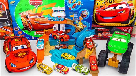 Disney Pixar Cars Unboxing Review Lightning McQueen Plush City