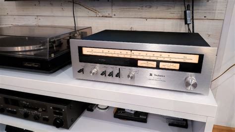 Analogni Vintage Tuner Technics St