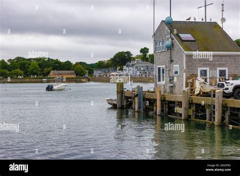 Plymouth Massachusetts Usa September 12 2022 Shoreline Pier And Building Exterior At