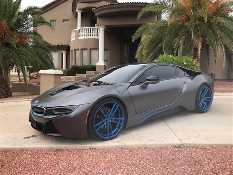 2016 BMW I8 HYBRID SUPERCAR