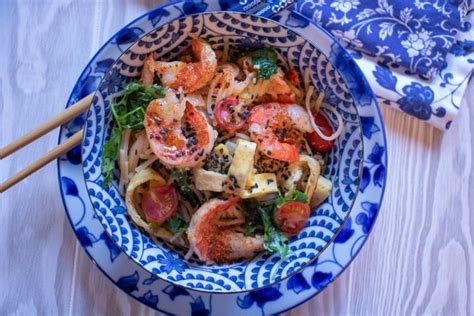 Stir Fried Noodles With Shrimp The Chef Mimi Blog