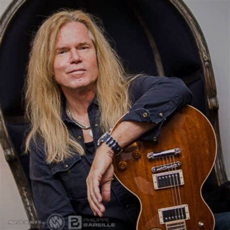 Adrian Vandenberg Crushes Rocks Heavy Music Musica Musik Muziek