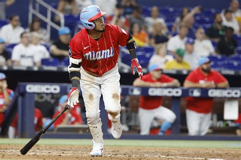 Marlins Luis Arraez Has Five Hit Game Now Hitting 390