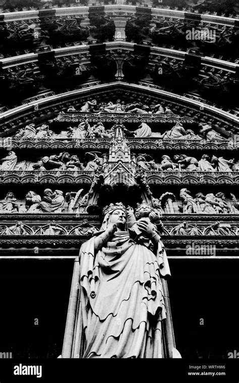 Cologne Cathedral Statue Black And White Stock Photos Images Alamy