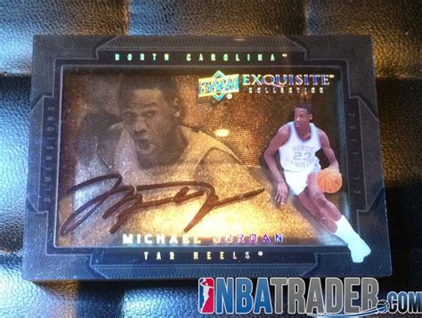 Michael Jordan 2011 12 Exquisite Dimensions Shadowbox Autograph Rare