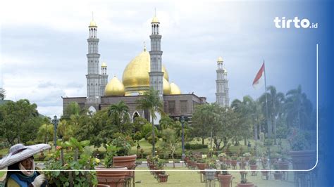 Pendiri Masjid Kubah Emas Meninggal Karena Sakit Paru Paru