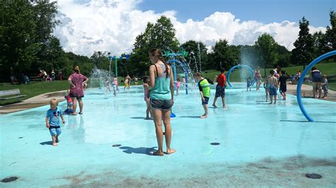 Public Pools Splash Pads In Metro Detroit Perfect For Hot Summer Days