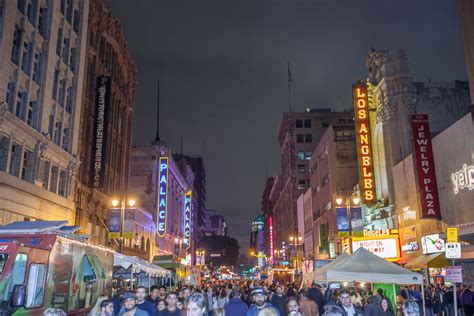 Broadway Historic Theatre District, Los Angeles - Historic Theatre ...