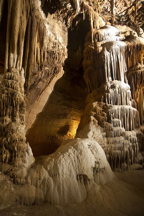 blanchard springs caverns