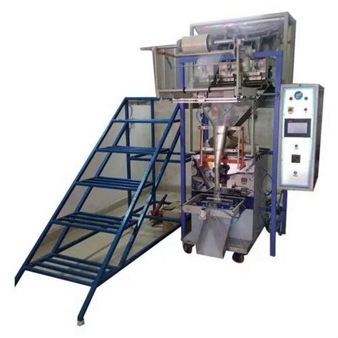 Stainless Steel Automatic Pouch Packing Machines Capacity 30 Pouch