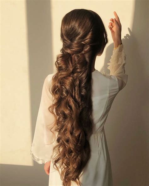 Pin By Ro Maissa On Enregistrements Rapides Long Hair Styles Natural