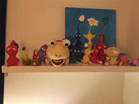 My pikmin plush collection : r/Pikmin