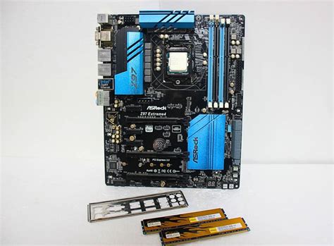 【やや傷や汚れあり】【1円～】 Asrock Lga1150用 マザーボード Z97 Extreme4 Cpu I7 4790k Cfd