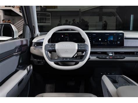 2025 Kia EV9: 78 Interior Photos | U.S. News