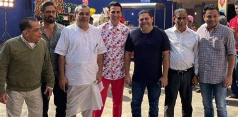 Hera Pheri 3 First Picture Of The Trio From Sets Goes Viral