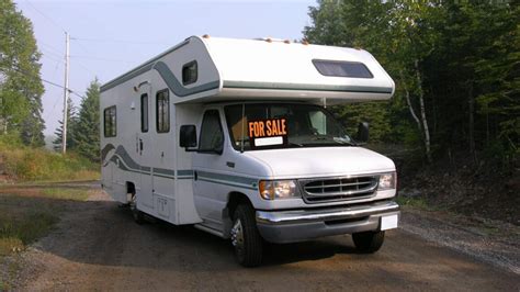 Does Kelley Blue Book Do RVs? How To Calculate Your RVs Worth