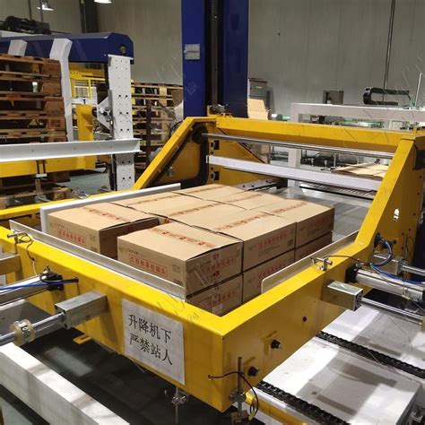 Gantry Palletizing Machine Carton Plastic Box Barrels Stacker Bag