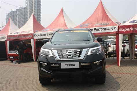 Modifikasi Mobil Nissan Terra 2019 Bowomodif