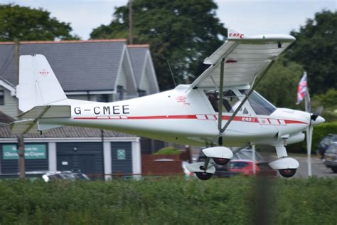 G CMEE Ikarus Comco C 42 FB100 Charlie Cyclone Sandown Graham