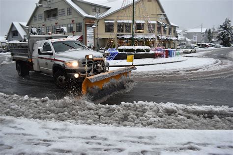 Winter Storm Wreaks Havoc Across Greater Victoria Sooke News Mirror