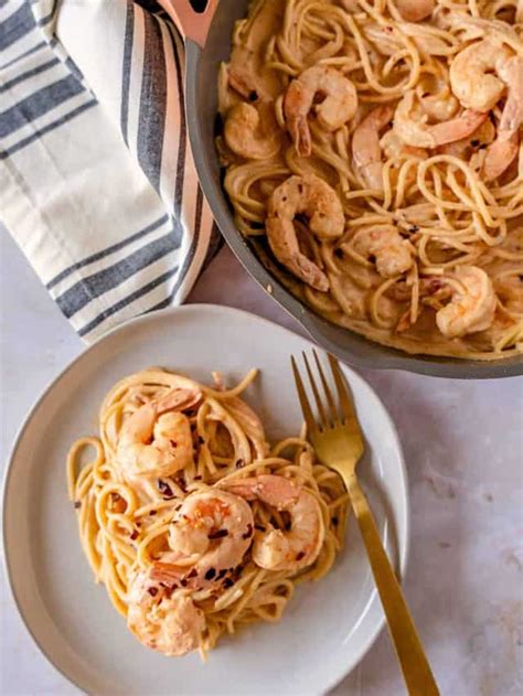 Creamy Chipotle Shrimp Pasta Thai Caliente