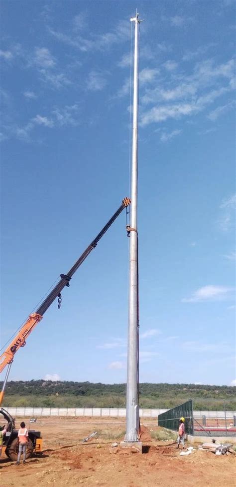 Mild Steel Round High Mast Lighting Pole For Garden M At