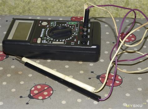 M890G Digital Multimeter