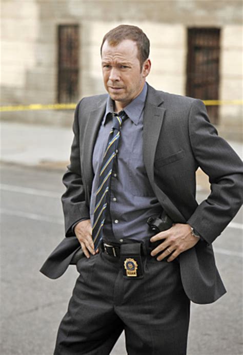 Donnie Walhberg As Danny Reagan 1x01 Pilot Stills Blue Bloods Cbs