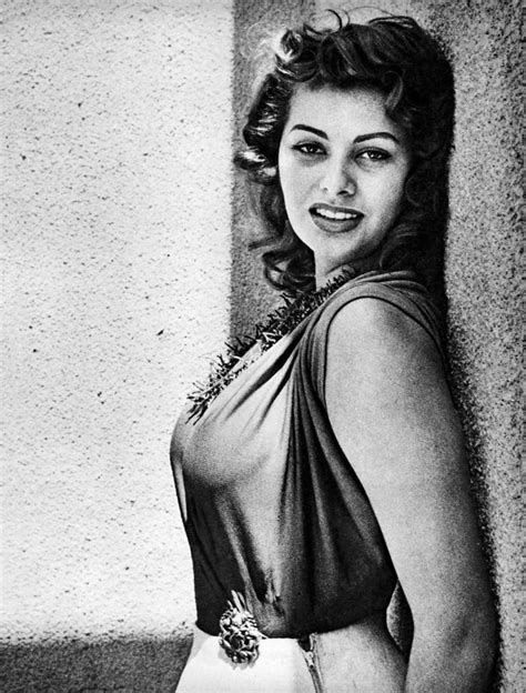 Picture Of Sophia Loren