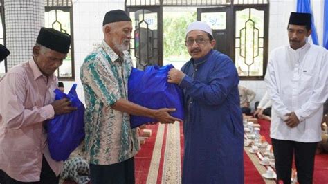 Safari Ramadan Di Desa Sungkai Wabub Serahkan Bantuan Rp50 Juta Ke